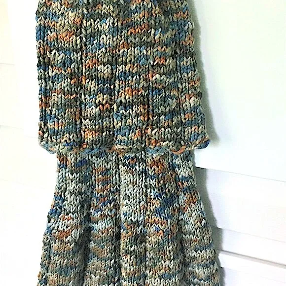 Handknit Variegated Neutral Grey Slip Stitch Infinity Reversible Unisex Cowl - Picture 5 of 6